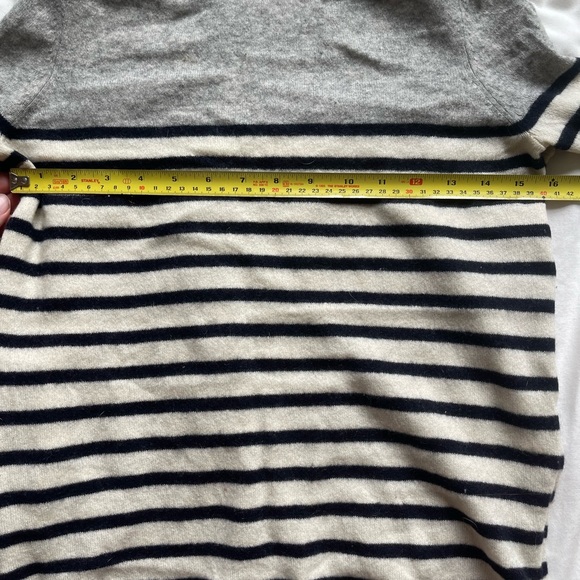 Vince striped sweater. - Picture 6 of 8